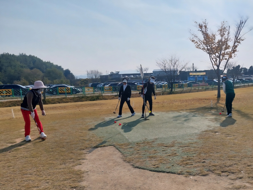 fe1c66dff2f422d9166d18bb2080200d_1763350695_0414.jpg fe1c66dff2f422d9166d18bb2080200d_1763350695_0414.jpg